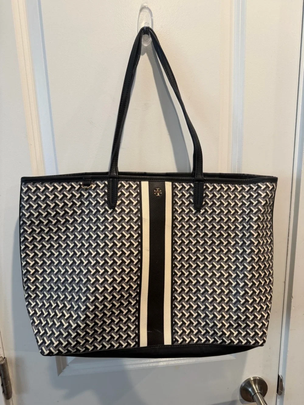 Tory Burch Black and White Geometric Tote🥰 Great‎ Conditions!